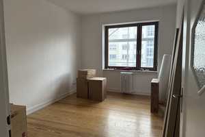 ** WG-NEUGRÜNDUNG = MÖBLIERTE ALTBAUWOHNUNG NÄHE HAUPTBAHNHOF – Kurfürstenstr. 18, 76137 Karlsruhe – Vorschaubild 9