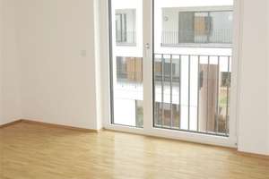 4 Zimmer Whg. mit EBK, 2 Bädern, Fußbodenheizung und Terrasse - ruhige und zentrale Lage. – An der Lingenmühle 4, 41061 Gladbach, Mönchengladbach – Vorschaubild 9