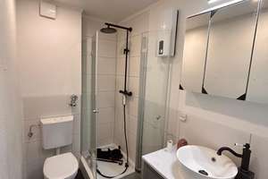 Renoviertes Zuhause mit zwei Zimmern, Balkon und EBK in Hannover Misburg – Seckbruchstraße 15, 30629 Misburg-Nord, Hannover – Vorschaubild 4