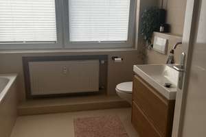 Von Privat: 4-Zimmer-Wohnung mit Garten, Pool & 2 Balkonen – Dornberger Straße 515, 33619 Dornberg, Bielefeld – Vorschaubild 10