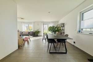 Moderne, energieeffiziente  Doppelhaushälfte mit großem Garten in Poing! – Die vollständige Adresse der Immobilie erhältst du vom Anbieter., 85586 Poing – Vorschaubild 4