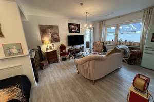 Stilvoll modernisiertes Apartment mit einem gemütlichen Balkon am Rüttenscheider Markt!! – Die vollständige Adresse der Immobilie erhältst du vom Anbieter., 45130 Rüttenscheid, Essen – Vorschaubild 2