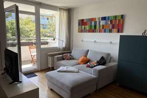 Schöne voll möblierte 2-Zimmer-Wohnung mit Balkon und EBK in München, befristet – Max-Kolmsperger-Straße 15, 81735 Neuperlach, München – Vorschaubild 4