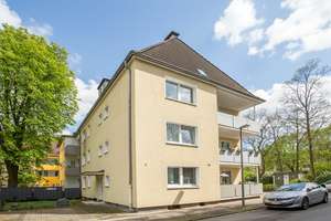 Gepflegtes Mehrfamilienhaus mit sechs Wohneinheiten in zentraler Lage – Die vollständige Adresse der Immobilie erhältst du vom Anbieter., 45892 Resse, Gelsenkirchen – Vorschaubild 2