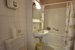 Neustadt - Hohentor | 3 - Zimmerwohnung mit Loggia, Garage und Fahrstuhl – Hohentorsheerstraße 142, 28199 Hohentor, Bremen – Vorschaubild 10