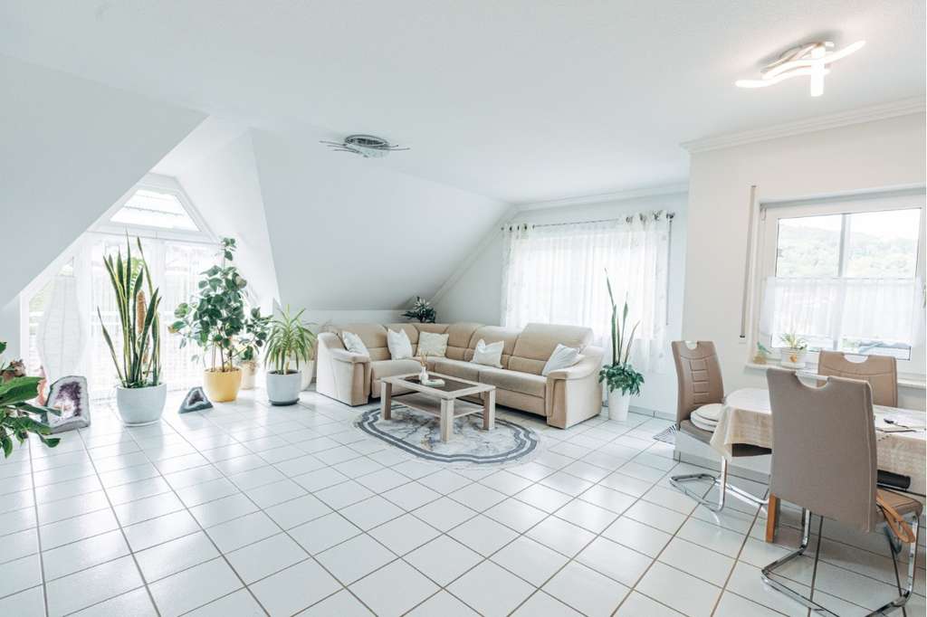 Immobilie in Biebergemünd - KEINE ZUSÄTZLICHE MAKLEPROVISION! 3Zimmer-Eigentumswohnung in 63599 Biebergemünd‑Bieber! - Bild 0