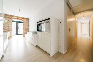 Großzügiger Altbauklassiker - exklusives Wohnen mit hohem Komfort! – Die vollständige Adresse der Immobilie erhältst du vom Anbieter., 10119 Mitte (Ortsteil), Berlin – Vorschaubild 8