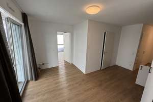 mio 2 Zimmer Wohnung inkl. EBK, Wlan & Keller – Himmelgeister Straße 66a, 40225 Bilk, Düsseldorf – Vorschaubild 3