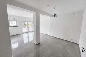 Moderne 3-Zimmer-Wohnung mit offenem Wohnkonzept in Bad Marienberg – Bismarckstraße 12, 56470 Bad Marienberg (Westerwald) – Vorschaubild 2