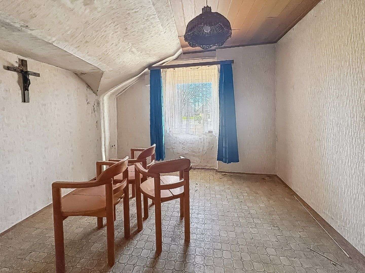 Immobilie in Waldfeucht - Waldfeucht - Haus mit Herz sucht Handwerker aus Leidenschaft - Bild 2