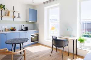 Fully furnished studio in Aachen City Centre | All-inclusive rent | POHA House – Theaterplatz 1, 52062 Theater, Aachen – Vorschaubild 1