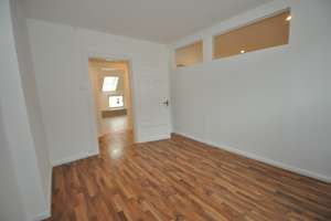 Top 2-Zi. DG-Whg in der Varrelmannstr. – Die vollständige Adresse der Immobilie erhältst du vom Anbieter., 30453 Limmer, Hannover – Vorschaubild 13