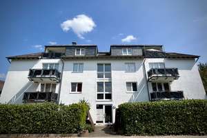 Sehr Schöne 2-Z.- DG-Wohnung mit Balkon, zentral in LEV, provisionsfrei von Privat  – 51373 Wiesdorf, Leverkusen – Vorschaubild 11