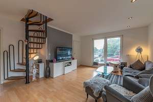 Lichtdurchflutete 2,5 Zimmer Penthouse Wohnung in Hamburg Nähe Hagenbecks Tierpark  – Julius-Vosseler-Straße 3, 22527 Lokstedt, Hamburg – Vorschaubild 6