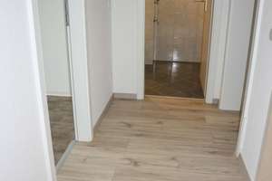 Mieter ab 1.10. gesucht / Zzgl. EBK *** - 1. OG - Balkon - Bad mit Dusche – Sachsenring 23, 9127 Gablenz, Chemnitz – Vorschaubild 6