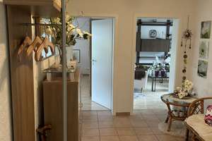 2-Zimmer-Wohnung mit Balkon sowie diversem Mobiliar kostenfrei  ab September verfügbar – Spervogelweg 26, 45279 Freisenbruch, Essen – Vorschaubild 8