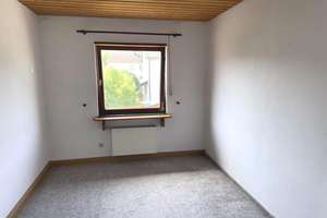 KILIAN IMMOBILIEN! REIHENENDHAUS MIT 108 M² + 309 M² GRUND IN ROTH! EBK * KELLER *KACHELOFEN *GARAGE – Die vollständige Adresse der Immobilie erhältst du vom Anbieter., 91154 Roth – Vorschaubild 73