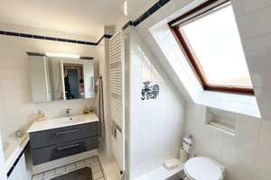 Naturblick inklusive Maisonette - Wohnung mit Kamin, Loggia und eigenem Eingang in Essen-Heidhausen – Die vollständige Adresse der Immobilie erhältst du vom Anbieter., 45239 Heidhausen, Essen – Vorschaubild 8