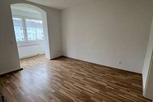 Helle 2-Zimmer-Wohnung in Mönchengladbach mit Balkon