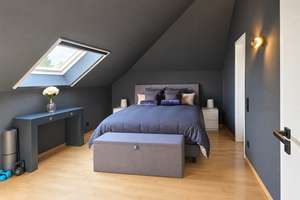 Raum & Design: 4,5 Zi-Penthouse-Maisonette. Kamin. Dachterrasse. Loggia. 3 Bäder. Garage. – 40489 Angermund, Düsseldorf – Vorschaubild 12