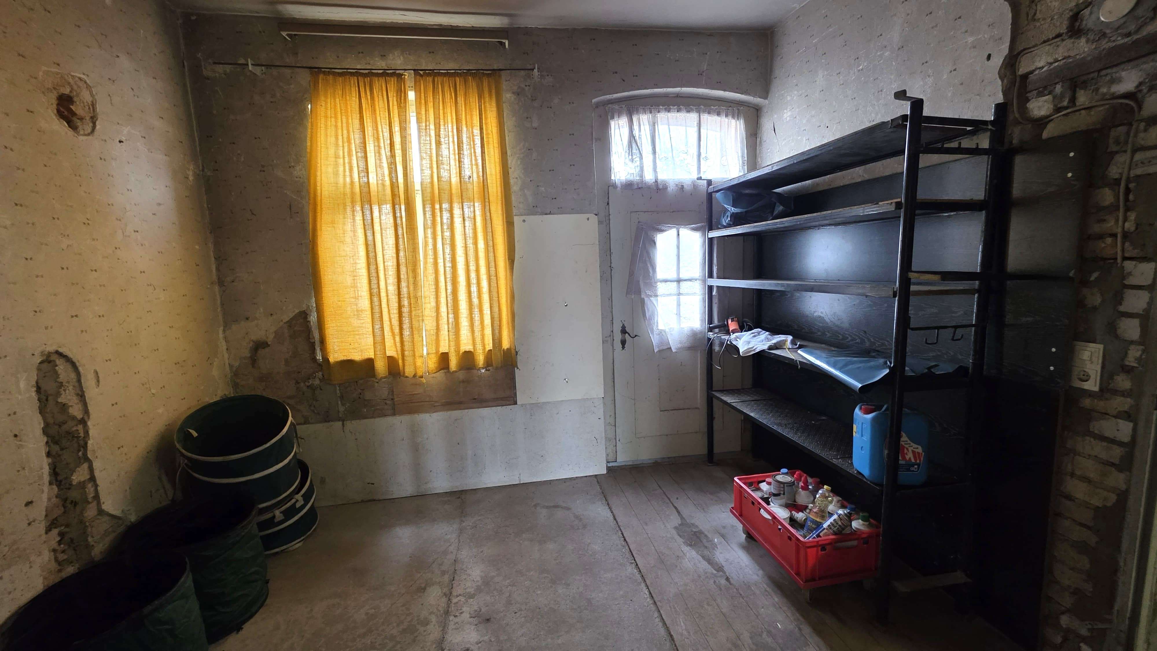 Immobilie in Philippsburg - 1-2 Familienhaus mit gutem Raumangebot und großen Garagentrakt der ideal für Hobbyhandwerker ist - Bild 55