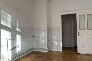 Bezugsfreie, großzügige 2-Zi.-Altbauperle mit großer Wohnküche - Fußläufig vom Lietzensee entfernt! – Sophie-Charlotten-Straße 46, 14059 Charlottenburg, Berlin – Vorschaubild 24
