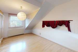 ++ VERMIETE EIGENTUMSWOHNUNG MIT GARTEN UND BALKON UND GARAGE ++ – Die vollständige Adresse der Immobilie erhältst du vom Anbieter., 42655 Solingen-Mitte, Solingen – Vorschaubild 20