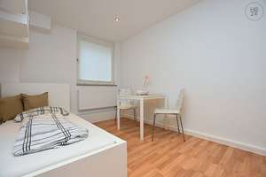 Property thumbnail 6