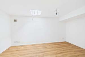 Poppenbütteler Unikat! Sanierter Bungalow mit Wohnkeller zur Miete – Die vollständige Adresse der Immobilie erhältst du vom Anbieter., 22399 Hummelsbüttel, Hamburg – Vorschaubild 28
