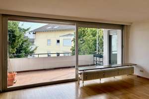 Großzügige, helle 5-Zimmer-Wohnung in bester Lage, sehr gute Ausstattung, Wärmepumpe und neues Bad. – Höhenstrasse 17, 75179 Arlinger, Pforzheim – Vorschaubild 3