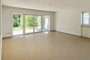 ZWEIFAMILIENHAUS FÜR WOHNEN+ARBEITEN/MEHRGENERATIONEN MIT GARAGE IN RUHIGER LAGE NÜRNBERG-MÖGELDORF – Die vollständige Adresse der Immobilie erhältst du vom Anbieter., 90480 Schmausenbuckstraße, Nürnberg – Vorschaubild 3