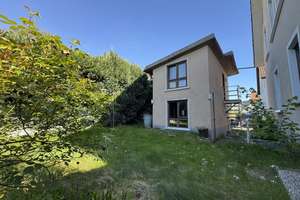 Bielefeld-SIGGI: Sanierungsbedürftiges ZFH | 195 m² Wfl + Spitzboden und Hinterhaus – Die vollständige Adresse der Immobilie erhältst du vom Anbieter., 33615 Mitte, Bielefeld – Vorschaubild 3