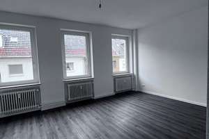 Moderner Wohntraum auf zwei Etagen - frisch renoviert! – Bergstraße 21, 53129 Kessenich, Bonn – Vorschaubild 3