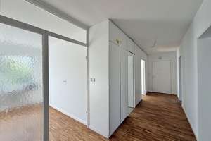 Großzügige + helle 3-Zimmer-Wohnung mit Balkon in guter Lage – Die vollständige Adresse der Immobilie erhältst du vom Anbieter., 30559 Anderten, Hannover – Vorschaubild 1