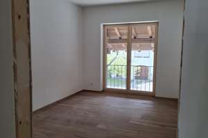 Erstbezug 3 Zimmerwohnung auf einem Bauernhof in Nettelkofen Nähe Grafing Bahnhof – Nettelkofen 24 e, 85567 Grafing bei München – Vorschaubild 3