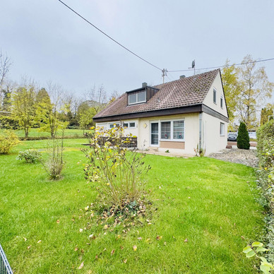 59+ Haus Mit Erbpacht Garten In Neuburg, Das einfamilienhaus befindet