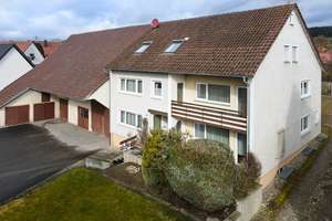 Wohnhaus trifft Hobby-/ Gewerbeflächen ... Garagen, Werkstatt, Lager, Büro • hier passt alles – Die vollständige Adresse der Immobilie erhältst du vom Anbieter., 88515 Langenenslingen – Vorschaubild 1