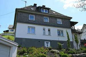Schöne 3-Zimmer-Wohnung in Lenne mit Küche, Balkon und Stellplatz