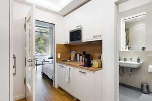 Dein Sommer in Hamburg: Modernes All‑Inclusive Apartment: vollständig möbliert | Large Bude – Oberstraße 14a-c, 20144 Harvestehude, Hamburg – Vorschaubild 3