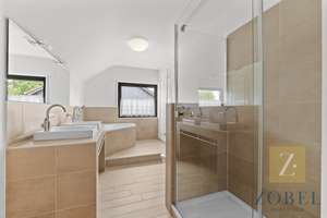 GROßZÜGIG. REPRÄSENTATIV. WELLNESS. Imposantes Anwesen auf 1.413m² Sonnengrundstück! – Die vollständige Adresse der Immobilie erhältst du vom Anbieter., 53757 Sankt Augustin – Vorschaubild 33