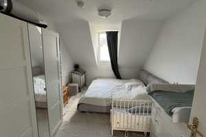 Stilvolle 2-Zimmer-Dachgeschosswohnung mit Balkon - urbanes Wohnen im Herzen von D-Flingern  – Ackerstraße 113a, 40233 Düsseldorf – Vorschaubild 10