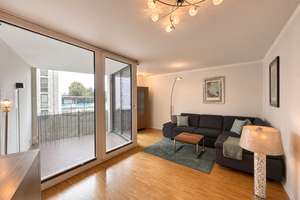 DREI ZIMMER VOLLER WOHNKOMFORT
mit modernem, offenem Küchenbereich – Die vollständige Adresse der Immobilie erhältst du vom Anbieter., 22525 Stellingen, Hamburg – Vorschaubild 4