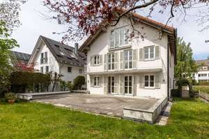 Seltene Gelegenheit für Familien: Großzügige Maisonettewohnung mit 300 m² Südgarten – Die vollständige Adresse der Immobilie erhältst du vom Anbieter., 80689 Blumenau, München – Vorschaubild 11