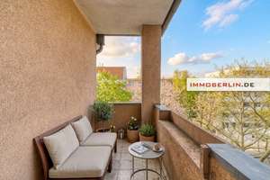 IMMOBERLIN.DE - Ersteinzug nach Sanierung: Stilvolle Altbauwohnung mit Südwestloggia – Die vollständige Adresse der Immobilie erhältst du vom Anbieter., 12169 Steglitz, Berlin – Vorschaubild 7