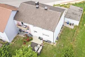 Viel Platz für den Alltag - Zweifamilienhaus in Ingolstadt-Kothau