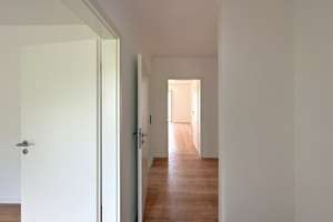Erstbezug nach Sanierung: Helle 3,5-Zimmer-Wohnung mit Weitblick in zentraler Erlanger Lage – Gerhart-Hauptmann-Straße 19, 91058 Schönfeld, Erlangen – Vorschaubild 10