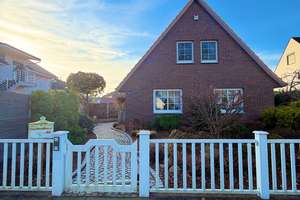 Einmaliges Einfamilienhaus mit Bauland in Osterholz- Exklusivität trifft Freiheit!