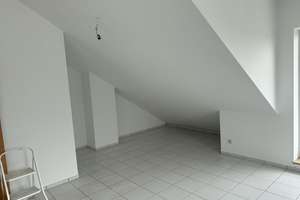 Dachgeschoßwohnung mit Südbalkon in kleiner Wohneinheit von Erbach-Ersingen – Die vollständige Adresse der Immobilie erhältst du vom Anbieter., 89155 Erbach – Vorschaubild 8