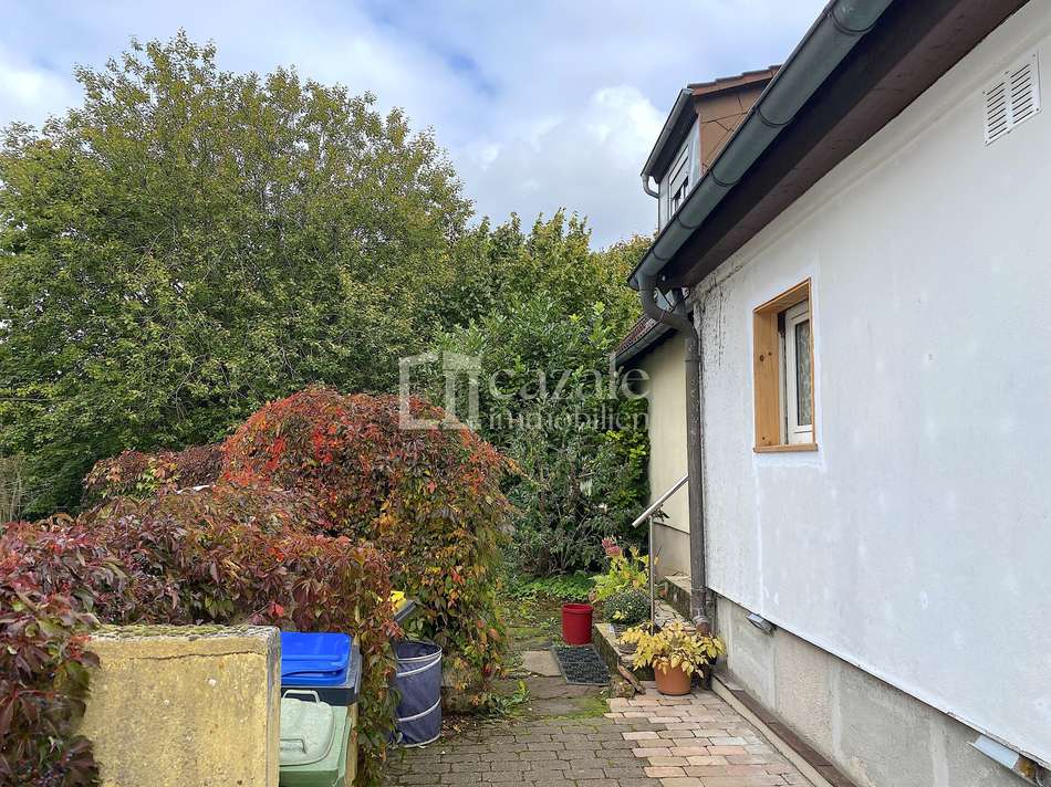 Mülleimer-Stellplatz