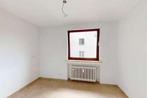 Lindenthal || 2-Zimmer Wohnung || Aufzug || Balkon – Die vollständige Adresse der Immobilie erhältst du vom Anbieter., 50933 Braunsfeld, Köln – Vorschaubild 2